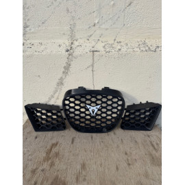 Ensemble de 3 grilles calandre nid d'abeille noir Seat Ibiza 6L